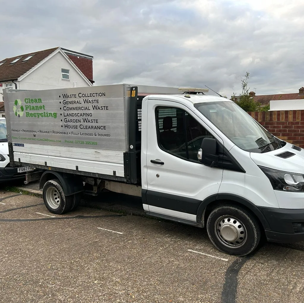 Clean Planet Recycling tipper truck showing its services livery